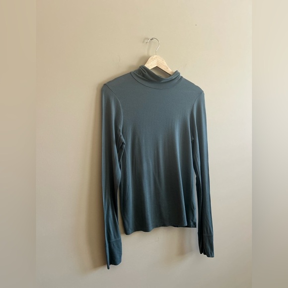 AERIE | Women's Green Long Sleeve Top, Modal, Size Small - Picture 2 of 8